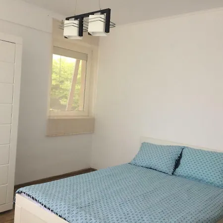 Apartament Smarald 康斯坦察