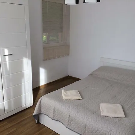 公寓 Apartament Smarald *